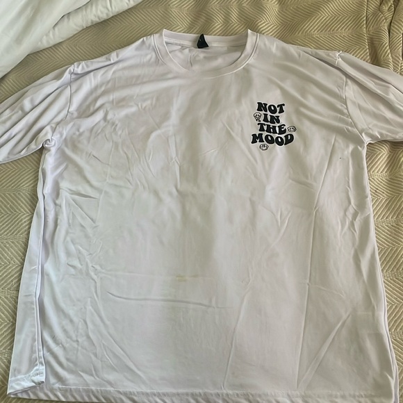 oversized soft white tshirt size Large like new condition - Picture 1 of 2